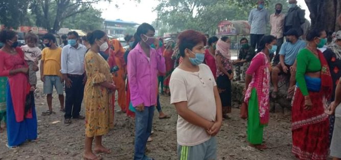 प्रभाबकारी बन्दै फुड बैंक : दोस्रो दिन  पैसठ्ठी घरपरिवार लाभान्वित