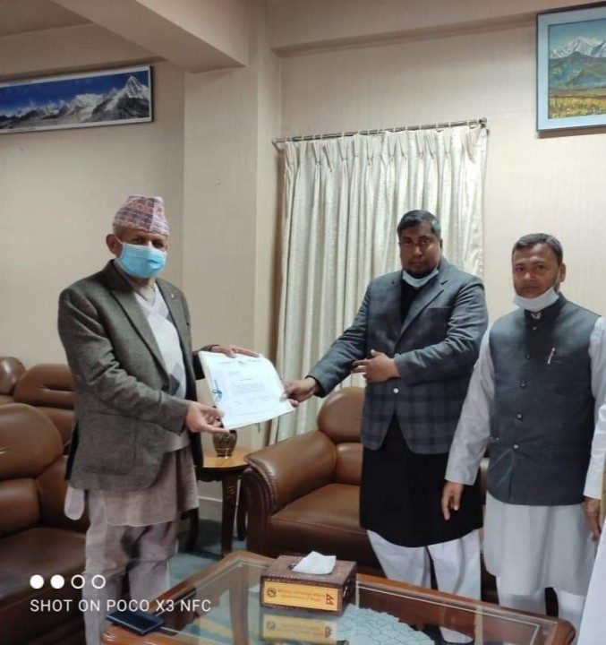मदरसाका अध्यापक र विद्यार्थीहरु लाई पनि कोरोना भ्याक्सिन उपलब्ध गराउनका लागि संघको माग