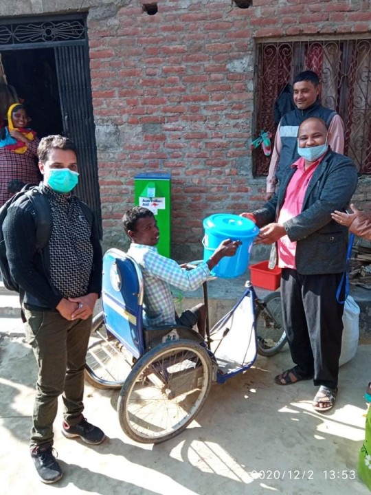 १३ घरधुरीमा बायो स्याण्ड फिल्टर वितरण